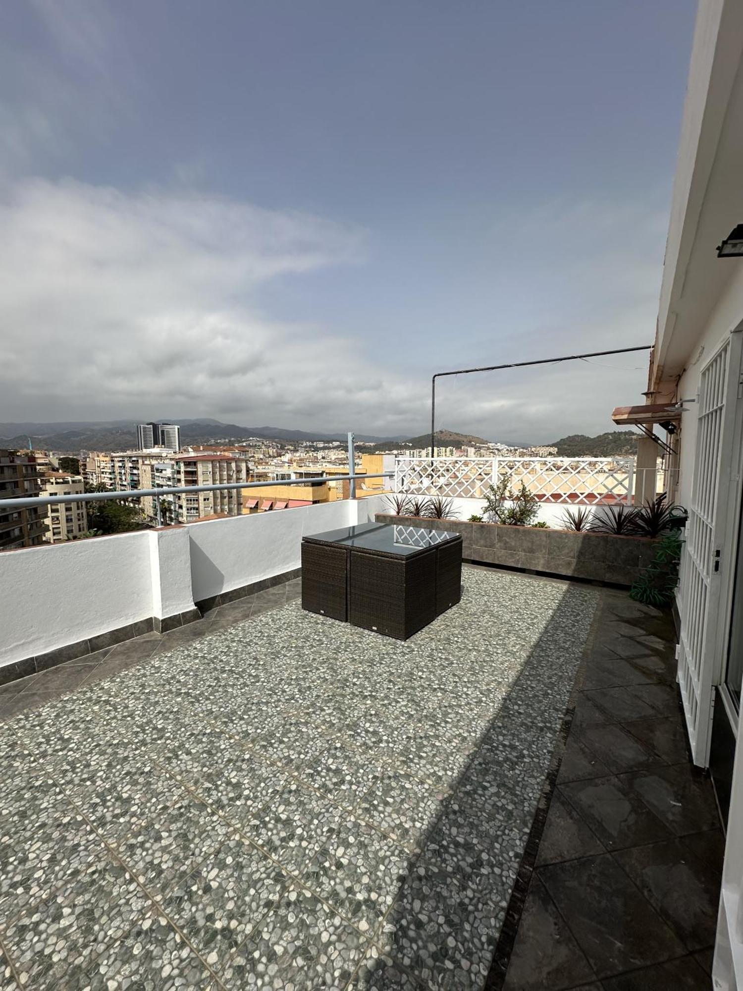 Apartament Atico Plaza Bailen Malaga Centro Zewnętrze zdjęcie