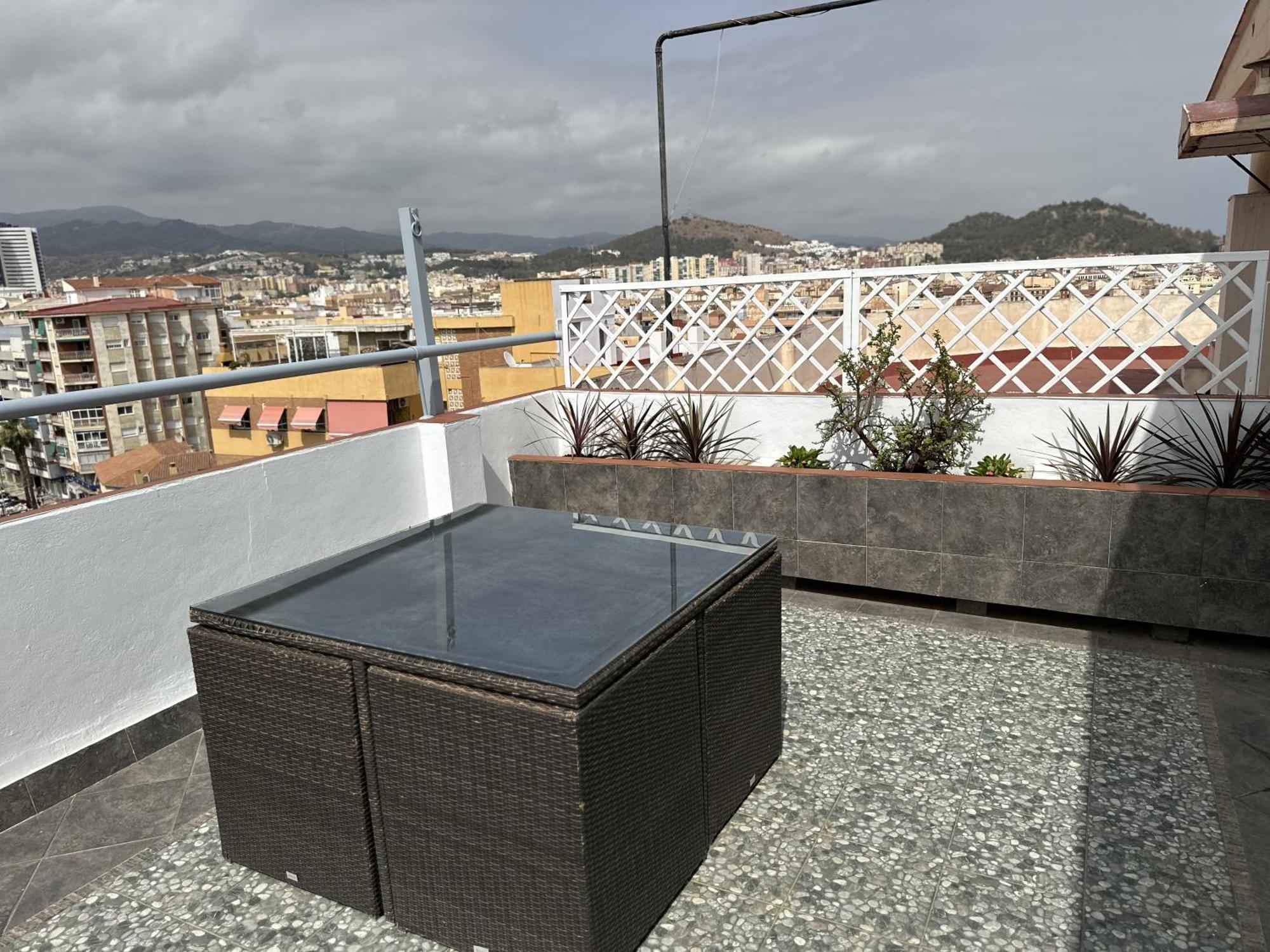 Apartament Atico Plaza Bailen Malaga Centro Zewnętrze zdjęcie